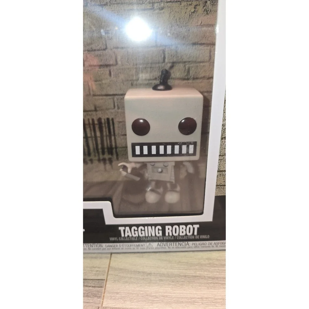 Funko Pop! Banksy Tagging Robot Brandalised Debate 02